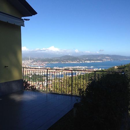 Arianna Hill House Bed & Breakfast La Spezia Bagian luar foto