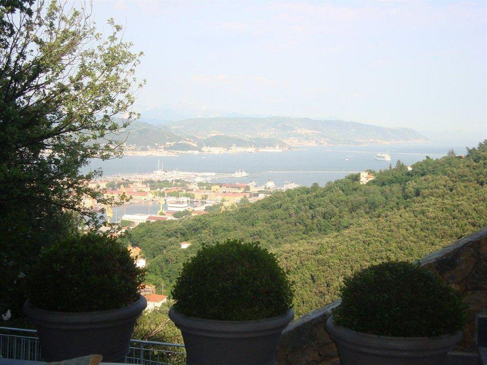 Arianna Hill House Bed & Breakfast La Spezia Bagian luar foto